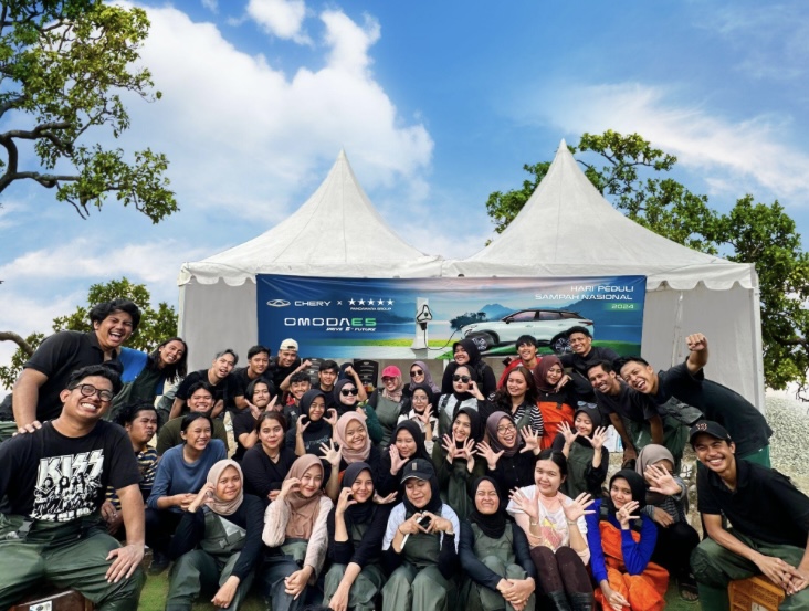 Chery Dukung Pandawara Group di Hari Peduli Sampah Nasional, Wujudkan Lingkungan Yang Lebih Bersih