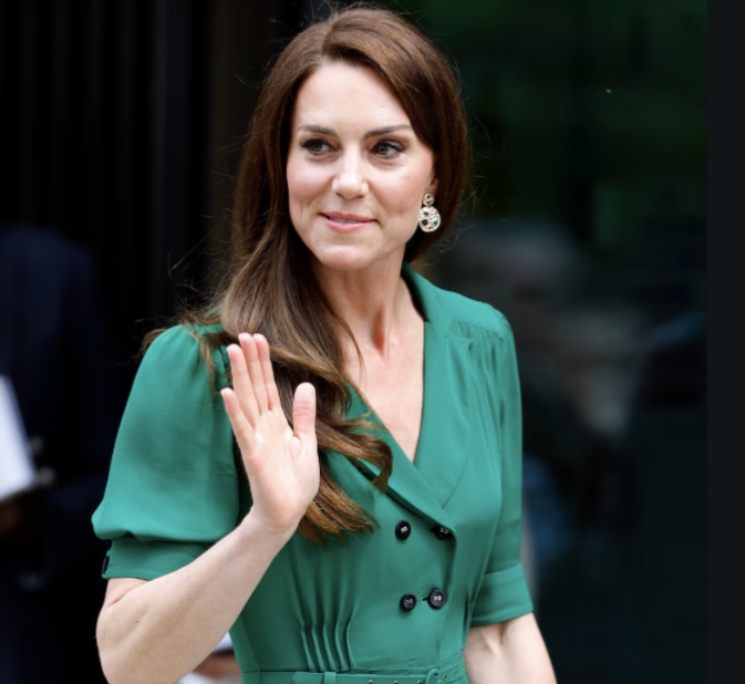Kate Middleton Terlihat untuk Pertama Kalinya Sejak Operasi Abdomen