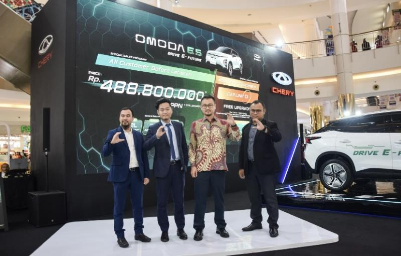 Chery Perpanjang Harga Spesial OMODA E5 untuk 4.000 Konsumen Pertama dan Hadirkan Fitur Internet on Vehicle