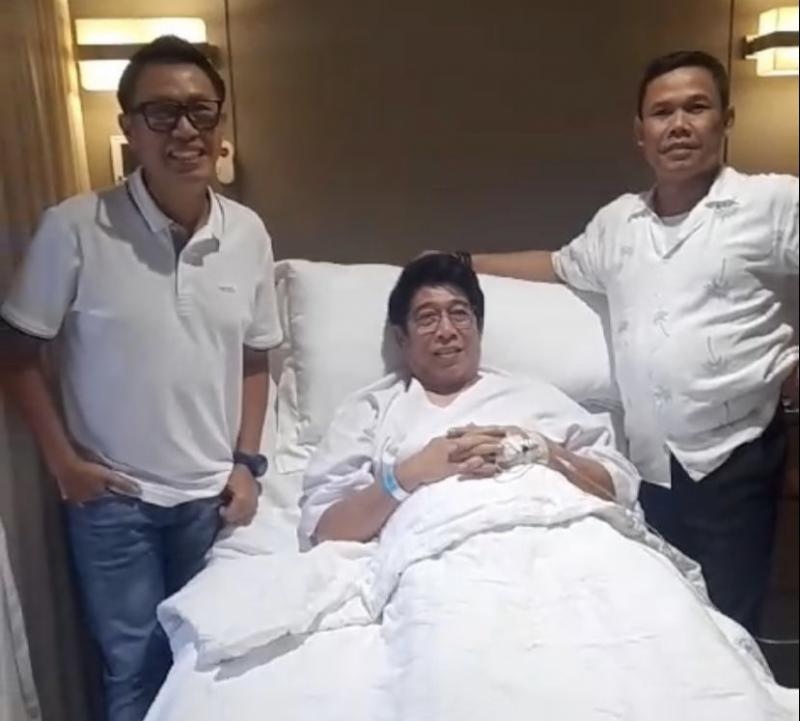 Parto Patrio Menjalani Operasi Batu Ginjal  di RSPI  Jakarta, setelah liburan ke Bali.