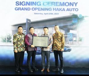 BYD Meresmikan Flagship Dealer BYD Cibubur Bersama Haka Auto, Sebagai Upaya Perluasan Jaringan dan Layanan di Indonesia 
