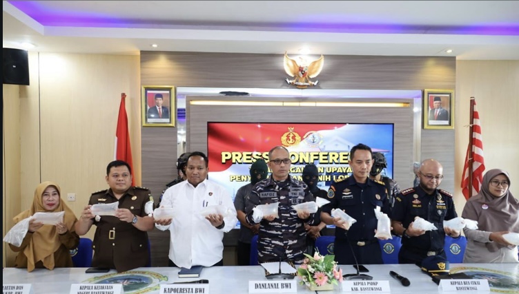  TNI AL Kembali Gagalkan Penyelundupan Baby Lobster di Banyuwangi