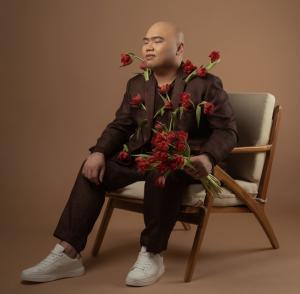  Ali Mensan, Aktor Indonesia, Rilis Single Kedua `Fall In Love Again`