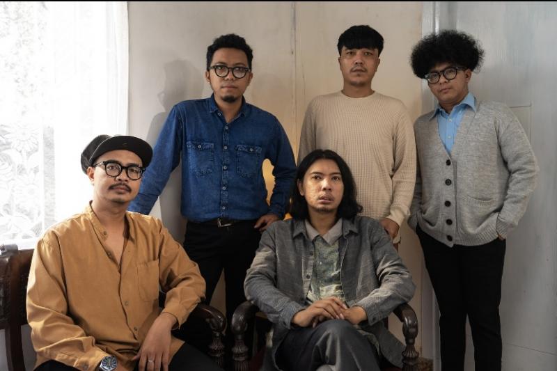  Good Morning Everyone Rilis Album Baru Bertajuk ‘Bapak’, Persembahan Penuh Makna untuk Pendengar 