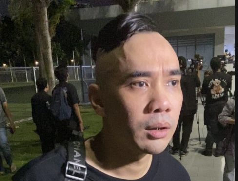  Ikmal Tobing Tanggapi Kabar Billy Syahputra Menikah Diam-Diam: “Belum Ada Undangan, Belum Cerita Juga”
