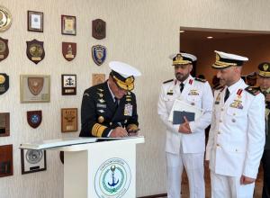  Perkuat Kerja Sama Maritim, Kasal Laksamana TNI Muhammad Ali Lanjutkan Kunjungan Kerja ke Uni Emirat Arab